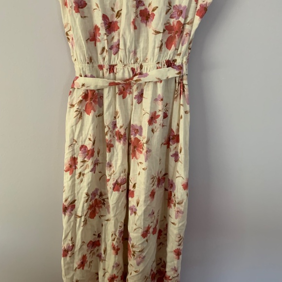 Cream floral dress - Picture 5 of 9